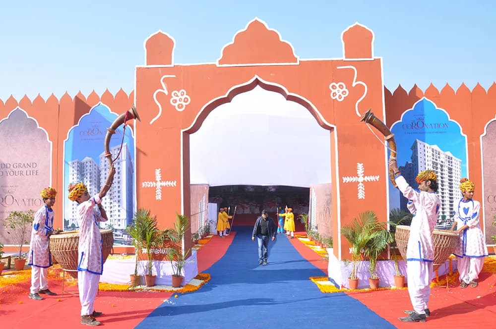 Rajasthani-style gateway entrance set with folk musicians welcoming guests